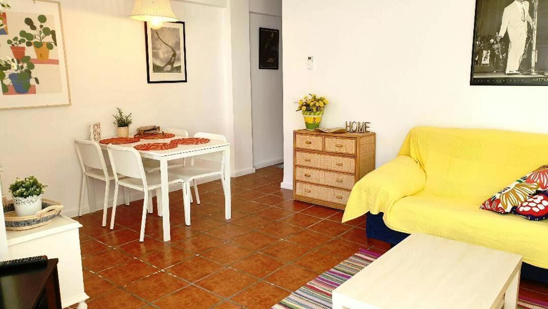 Perfecto Apartamento Centrico เนร์คา ภายนอก รูปภาพ
